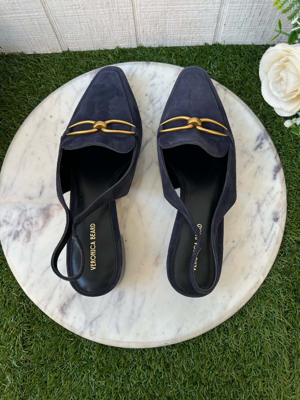 Veronica Beard Casie Slingback Pump
Color: Eclipse size 8 new/box - Picture 14 of 16